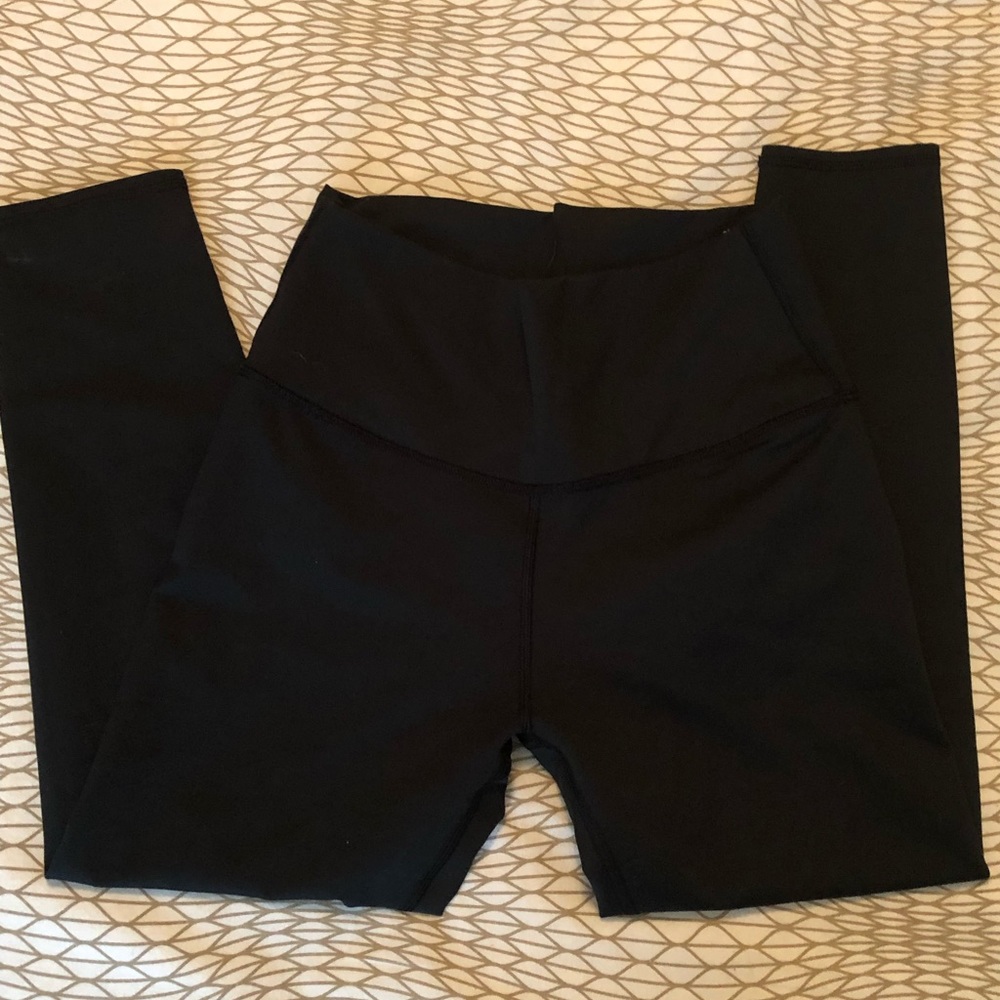 Aerie “Move” 7/8 workout leggings